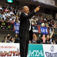 Poised leader: Toyama coach Bob Nash will guide the Grouses to their third postseason appearance in as many seasons. | YOSHIAKI MIURA