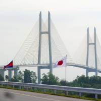 The Japan-funded Tsubasa Bridge over the Mekong River is inaugurated in Cambodia on Monday. | KYODO