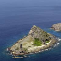 This file photo from September 2012 shows the uninhabited Senkaku Islands in the East China Sea. | KYODO
