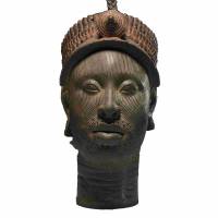 Oxus Zoroastrian figure (500-400 B.C.) | © THE TRUSTEES OF THE BRITISH MUSEUM