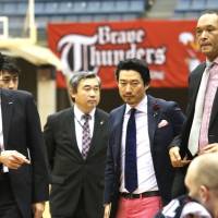 Quality team: Led by head coach Takuya Kita (left) and assistant Brian Rowsom (right), the Toshiba Brave Thunders are 36-13 and have qualified for the upcoming NBL playoffs. | KAZ NAGATSUKA