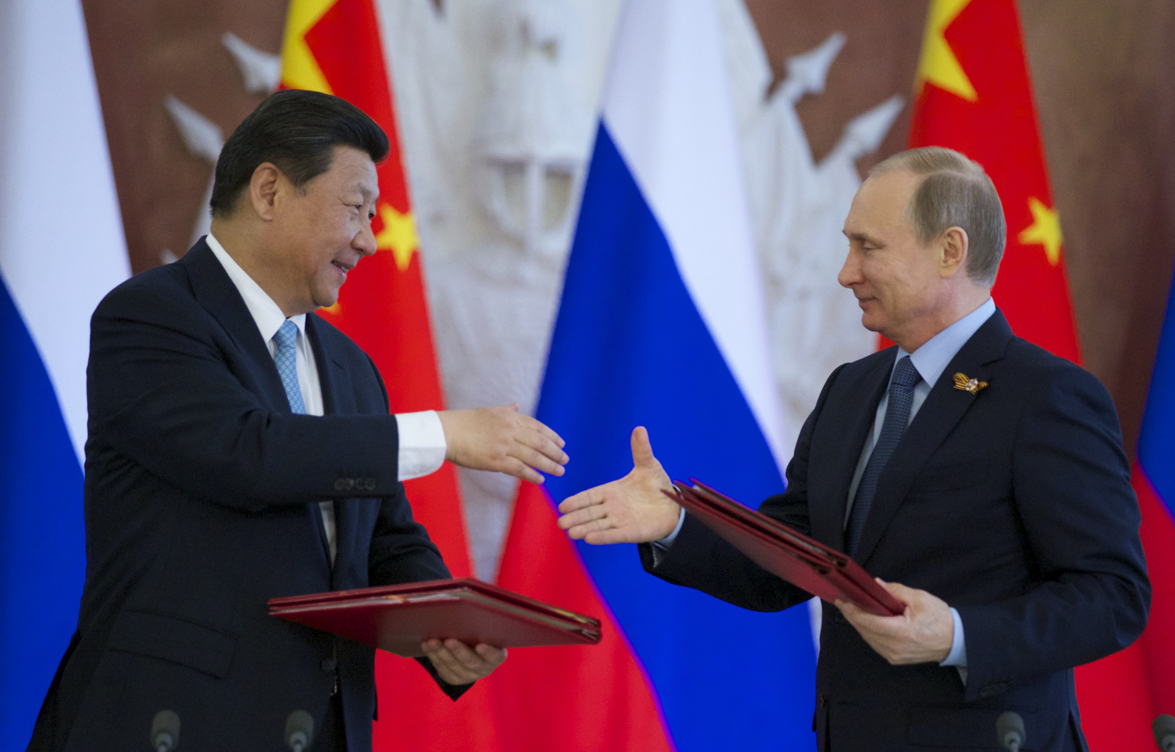 Дипломатические отношения с украиной. Сотрудничество России и Китая. Сближение России и Китая.