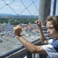 The story of Czech film \"To See the Sea\" is told through the eyes of the 11-year-old Tomas, a boy who gets a digital Nikon camera for his birthday and begins to record the world around him. | EU DELEGATION TO JAPAN