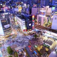 Shibuya Ward in Tokyo plans to ban cars from two of its busiest streets on weekends again. | ISTOCK