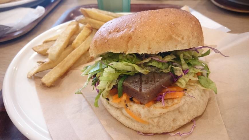 Island Veggie Unexpected: The konyakku (devil's tongue jelly) burger at Island Veggie is suprisingly juicy. | ANANDA JACOBS