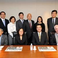 The 2015 JACCC (Japanese American Cultural and Community Center) Japan Delegation visits The Japan Times on May 20 to strengthen relationships between the U.S. and Japan: (From back left) Glenn T. Inanaga; Dolly Oishi; President of The Japan Times Takeharu Tsutsumi; Co-Chair of the Board of Governors Yoshihiro Sano; Director of Development & Marketing Helen Ota; Artistic Director Hirokazu Kosaka; (From front left) Supporter Tomio Ito; President and CEO Leslie Ito; Chair of the Board of Directors George Tanaka; and Gil Garcetti. | YOSHIAKI MIURA