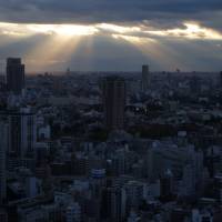 Tokyo is the world\'s second-riskiest city to live in due to its high exposure to man-made and natural threats, according to Lloyd\'s of London. | BLOOMBERG