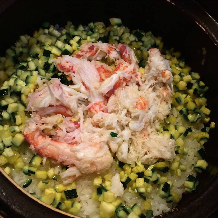 Ubuka Mountain of crab: At Ubuka, the rice course at Ubuka is prepared in a heavy ceramic donabe pot, with a generous amount of crabmeat cooked on top. | ROBBIE SWINNERTON