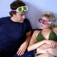 Whimsical and without direction: Mark Duplass (left) and Greta Gerwig star in 2007 mumblecore film “Hannah Takes the Stairs” directed by Joe Swanberg. | © VISIT FILMS