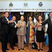 From left, Nicaragua Ambassador Saul Arana; Charge d\'Affaires a.i. of Honduras Calros Mendoza; Chairman of the Committee on Foreign Affairs of the House of Representatives Shinako Tsuchiya; El Salvador Ambassador Martha Zelayandia; Costa Rica Ambassador Laura Esquivel; and Charge d\'Affaires a.i. of Guatemala Cristobal Dubon prepare to toast during a reception celebrating of 194th Anniversary of the Independence of Central America at Happo-en in Tokyo on Sept. 15. | YOSHIAKI MIURA
