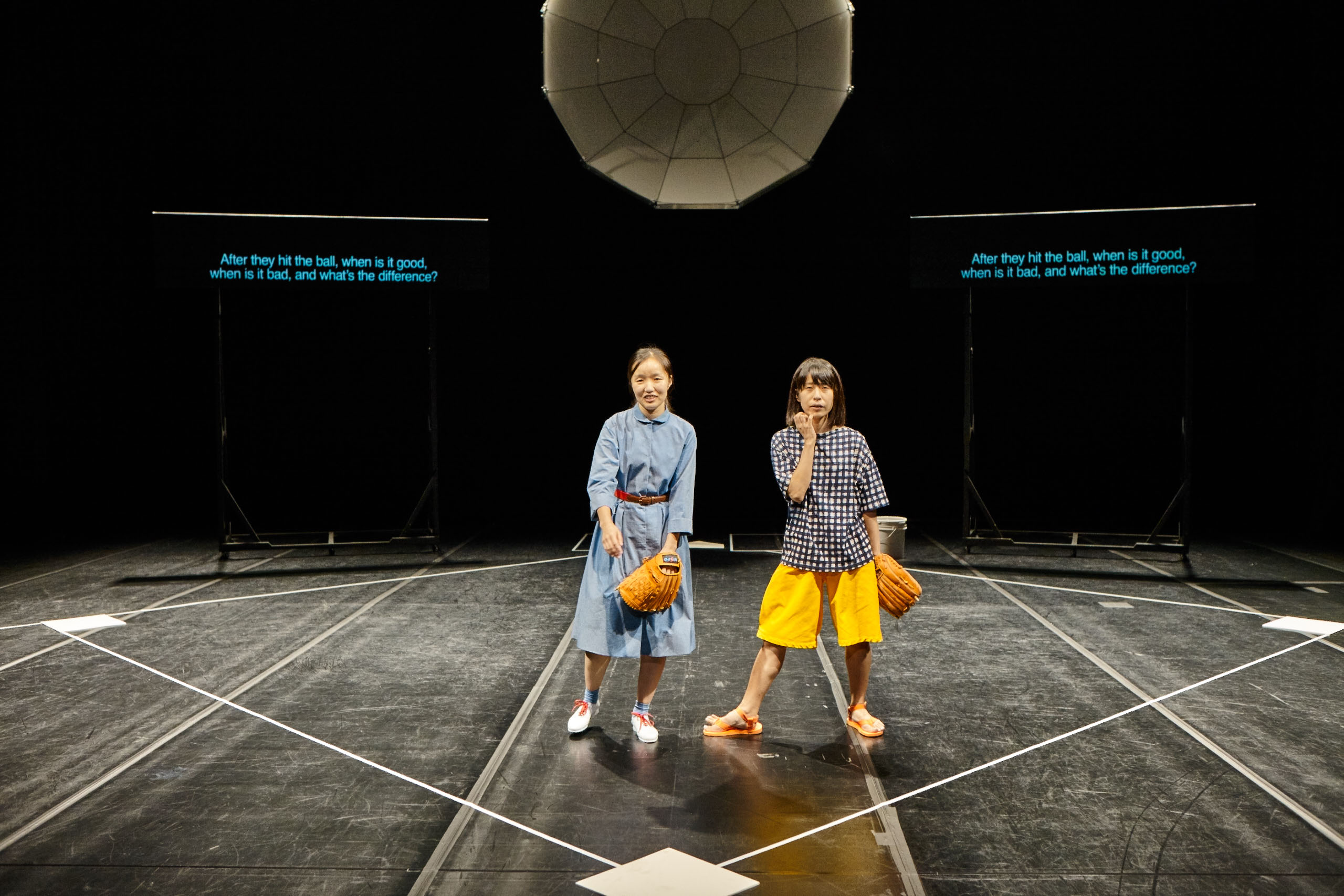 Dumb struck: Wi Sung Hee (left) and Aoi Nozu at a loss in 'God Bless Baseball.' | ASIAN ARTS THEATRE / MOON SO YOUNG