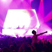 Get the party rolling: Dance music duo m-flo gets the crowd excited at the Moshi Moshi Nippon Festival. | MIINA YAMADA