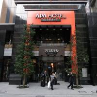 According to Apa Hotel, 60 to 70 percent of the guests at the new Kabukicho branch that opened in September in Tokyo are international travelers. | KAZUAKI NAGATA