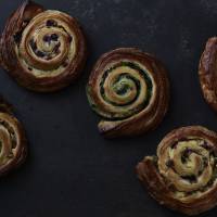 Left to right: Mangue-vanille, Cream Cheese-Fruits-Rouges, Chocolat-Pistache, Choclat-Banane, Praline | RITUEL