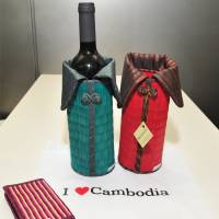 These products are made at the Community Factory in Cambodia. | YOSHIAKI MIURA