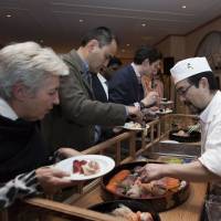 Sushi is the perennial favorite at every Japan Night. | JAPAN NIGHT ORGANIZATION COMMITTEE