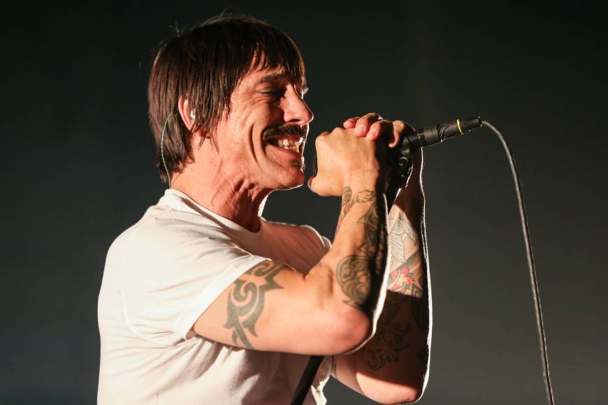 red hot chili peppers return for 20th anniversary of fuji rock