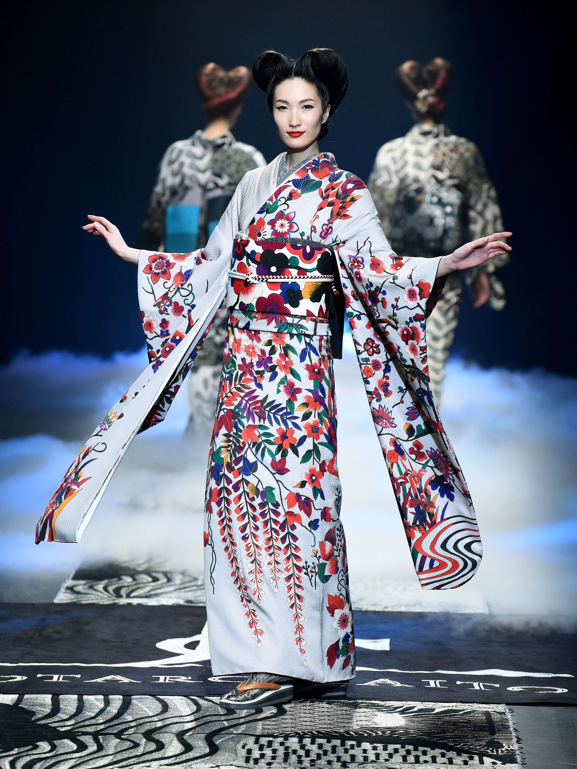 Designer Jotaro Saito seeks to free the kimono from the confines of ...