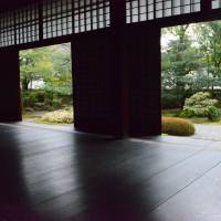 The Garden of Boulders at Shunko-in is modeled on the islands of Ise Bay in Mie Prefecture.  | J.J. O’DONOGHUE