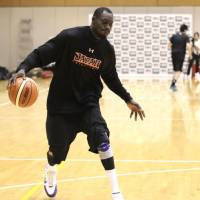 Japan’s Pape Mour Faye, practices with the provisional men’s national team on Tuesday | KAZ NAGATSUKA