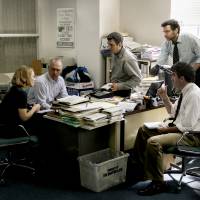 Desk work before legwork (left to right): Rachel McAdams, Michael Keaton, Mark Ruffalo, Liev Schreiber and Brian d\'Arcy James as The Boston Globe\'s Spotlight team. | PHOTO BY KERRY HAYES, &#169; 2015 SPOTLIGHT FILM, LLC