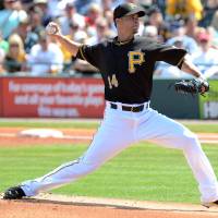 Pittsburgh Pirates right-hander Ryan Vogelsong, who pitched for the Hanshin Tigers and Orix Buffaloes from 2007-09, played key roles on the San Francisco Giants\' title-winning teams in 2012 and 2014. | USA TODAY / REUTERS