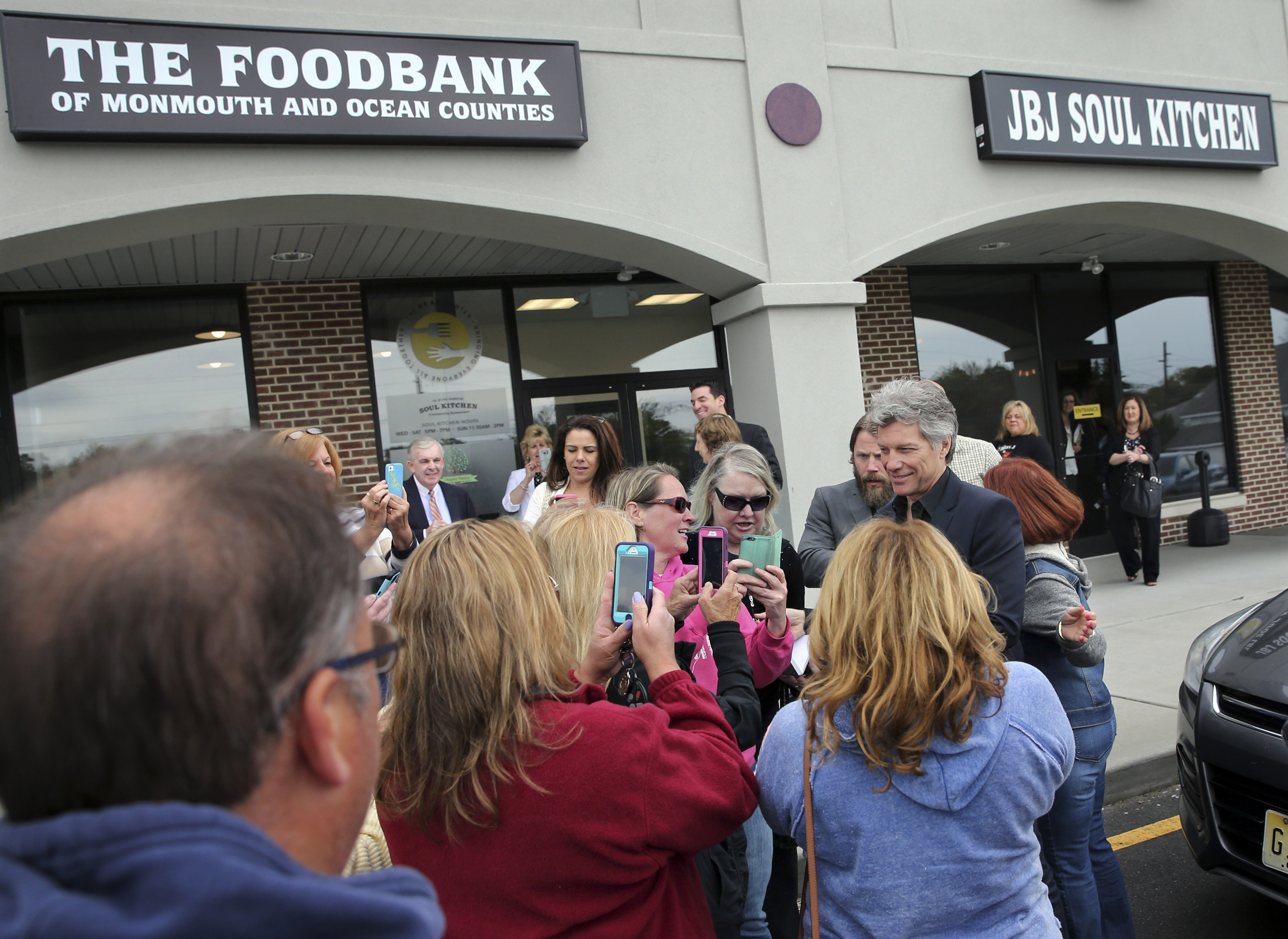 Bon Jovi Opens Center To Feed Hungry In Superstorm Sandy Hit