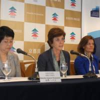 Shinobu Kanazawa, executive vice president of the Inamori Foundation (left), Louise Richardson, vice-chancellor of the University of Oxford (center), and Ngaire Woods, dean of the Blavatnik School of Government, speak in Tokyo on Monday. | DAISUKE KIKUCHI
