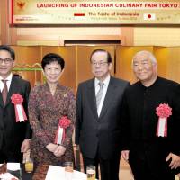 Indonesian Ambassador Yusron Ihza Mahendra (second from left) and his wife, Lusiana (left) pose with (from left) Princess Takamado, former Prime Minister Yasuo Fukuda, Yukio Hattori, president of Hattori Nutrition College; and Kiyoko Fukuda during the launch of the monthlong Indonesian Culinary Fair Tokyo 2016 &#8212; The Taste of Indonesia event, at Annex Tower, Shinagawa Prince Hotel on May 16. | YOSHIAKI MIURA