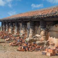 Yomitan’s impressive noborigama, or “climbing kiln.” | STEPHEN MANSFIELD
