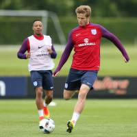 England’s Eric Dier (right), seen during a recent training session, is expected to have a key role as a defensive midfielder during the European Championship. England unlikely to emerge with title at Euro 2016