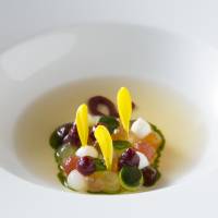 “Autumn in New York” meets midsummer in Kyoto: In place of the fall produce of New York, Massimo Bottura substituted colorful Japanese summer vegetables and fruit. | RITZ-CARLTON KYOTO