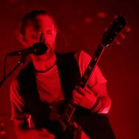 Bring in the crowds: Radiohead\'s Thom Yorke performs on the main Marine Stage at Summer Sonic in Chiba. | © SUMMER SONIC, ALL RIGHTS RESERVED