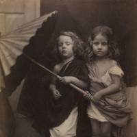 Julia Margaret Cameron\'s \"Paul and Virginia\" (1864) | &#169; VICTORIA AND ALBERT MUSEUM, LONDON