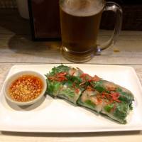 Good, honest Thai staples in Yushima | ROBBIE SWINNERTON