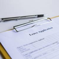 Basic right: Workers in Japan who have been employed continuously for six months from the day of hiring are usually entitled to 10 days of annual paid leave. When it comes to qualifying for paid leave in Japan, continuous employment matters most
