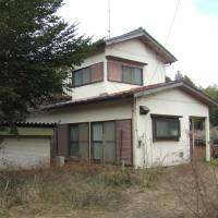 At your disposal: an abandoned house in Inzai, Chiba Prefecture Abandoned buildings still house problems
