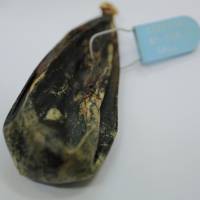 A pharmacy specializing in traditional Chinese medicines sells dried bear gall bladder. | KIT NAGAMURA