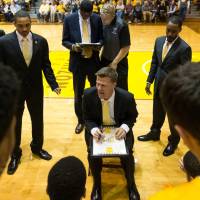 Valparaiso University head coach Matt Lottich, who helped the Osaka Evessa capure three straight titles in the now-disbanded bj-league, has led the Crusaders to a 7-1 start in his first season at the helm. Lottich inspiring Valparaiso with passion