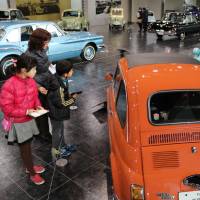Cars are displayed by year of manufacture at the recently renovated Toyota Automobile Museum in Nagakute, Aichi Prefecture. | CHUNICHI SHIMBUN