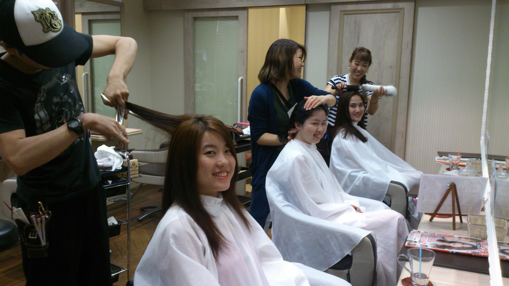 japan's hair salons reaching out to expats, tourists and