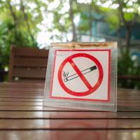 The health ministry hopes to submit a bill to revise the Health Promotion Law and potentially ban smoking in all indoor public spaces when the Diet opens next Friday. | ISTOCK