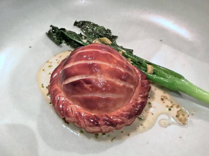 ici A small taste of sophistication: Scallop and shirako (cod milt) pie at ici, in Ebisu. | ROBBIE SWINNERTON