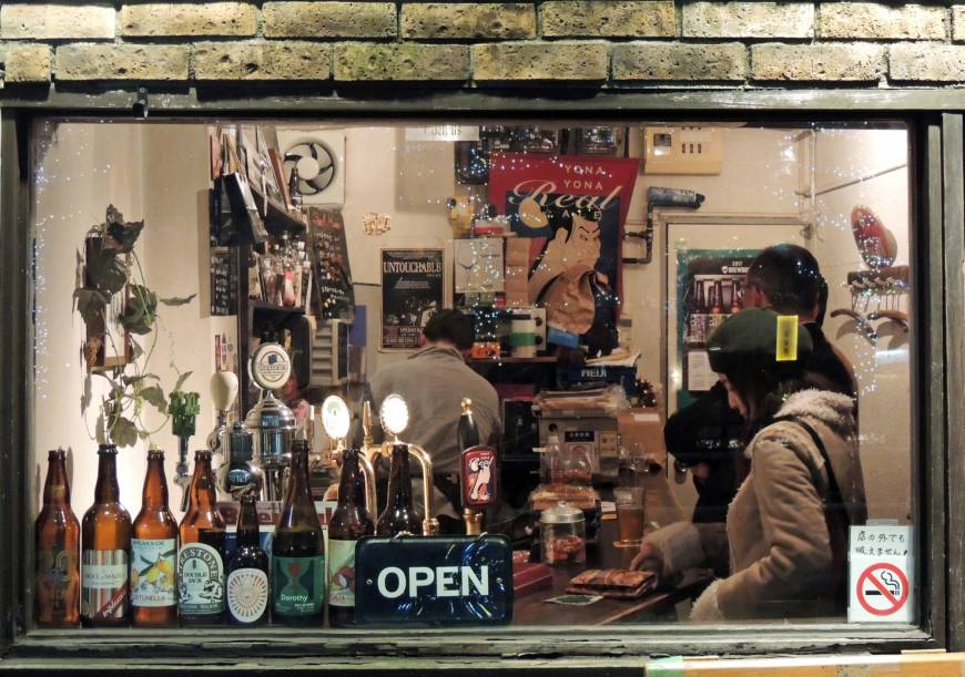Towers Craft Beer Bar Towers Craft Beer Bar. | DAVEY YOUNG