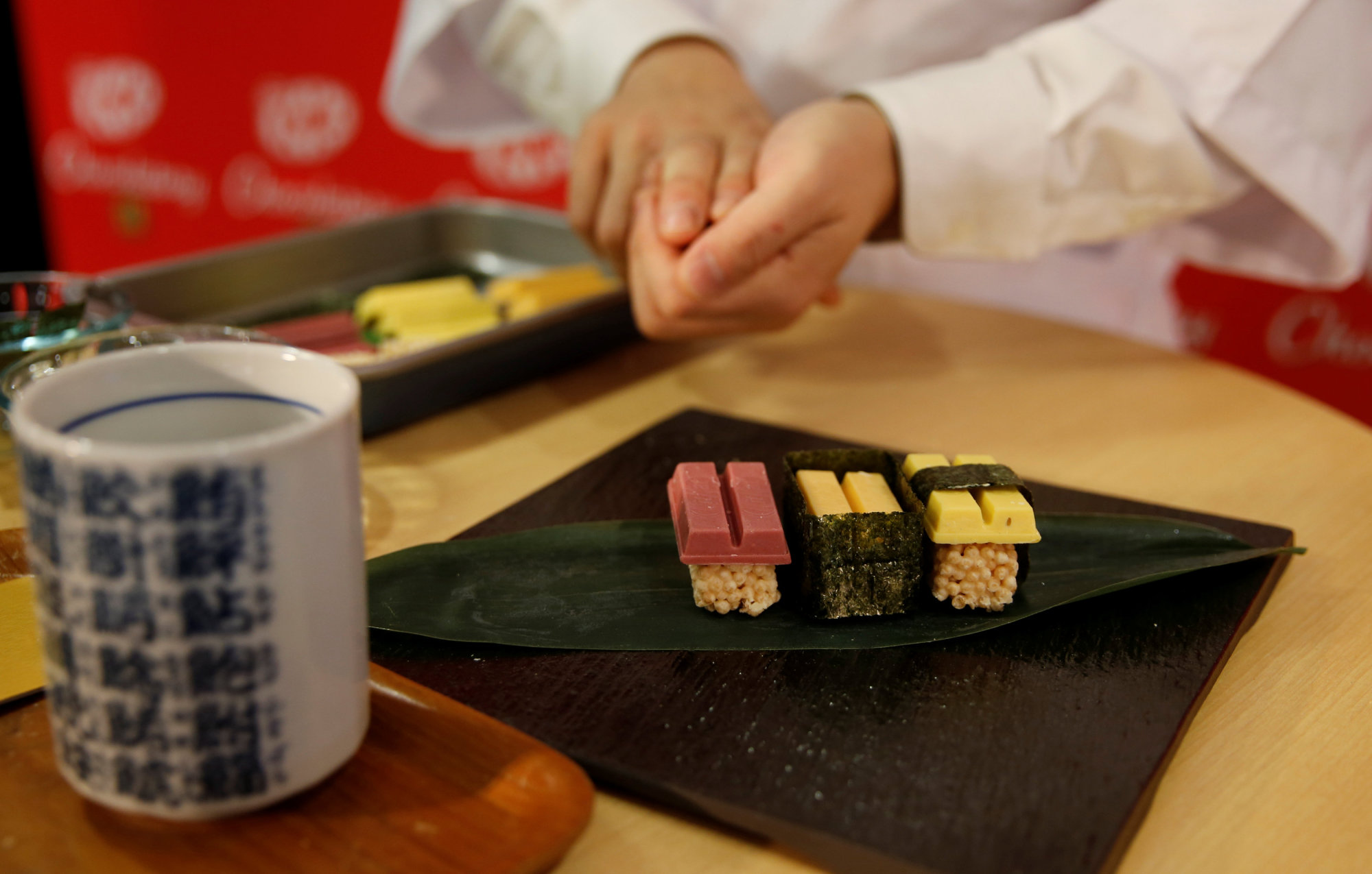 Post udgifterne Brutal Nestle Japan rolls out 'sushi' KitKats at new Ginza store | The Japan Times
