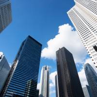 The Meteorological Agency plans to add alerts for so-called long-period ground motion that causes tall buildings to sway to its emergency warning system. Quake sway alerts for skyscrapers to be added to emergency warning system