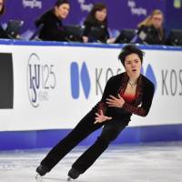 Shoma Uno raised his profile by earning the bronze medal in the men\'s competition at the Four Continents Championships on Sunday. | AFP-JIJI