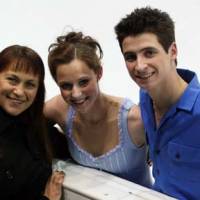 Coach/choreographer Marina Zoueva (left), seen here with Canada\'s Tessa Virtue and Scott Moir, led the ice dancers to the gold medal at the 2010 Vancouver Games. CC BY-SA 3.0 / Dave Carmichael | KYODO