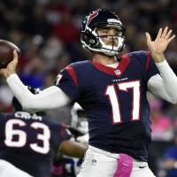 QB Brock Osweiler, seen here with the Houston Texans last season, was sent to the Cleveland Browns on Thursday in a deal that included a 2018 draft choice and swap of picks. Texans trade Osweiler to Browns; Cutler released by Bears