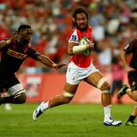 The Sunwolves\' Liaki Moli carries the ball against the Stormers during Saturday\'s Super Rugby match in Singapore. The Stormers won 44-31. | REUTERS